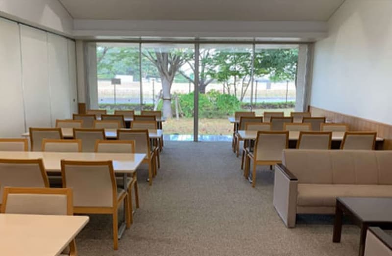 越谷市斎場控室